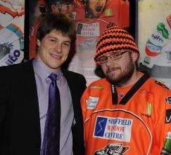 1524774_1443356489210314_1080098070_n